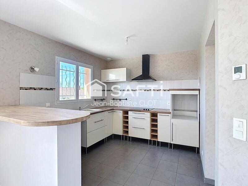 Maison - 85 m² - 5 pièces