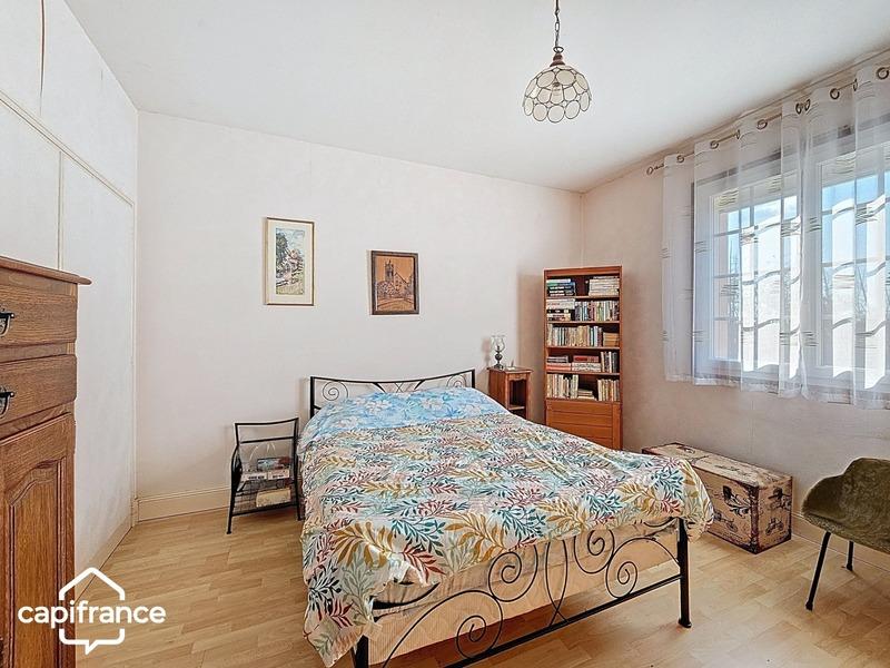 Maison - 226 m² - 8 pièces