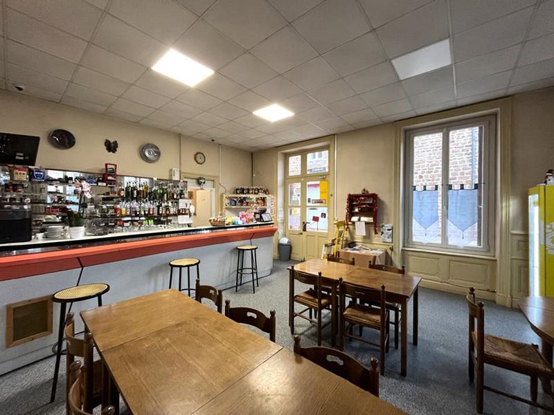 Immeuble - 270 m² - 10 pièces