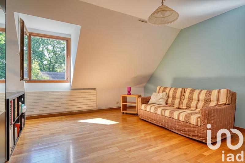 Maison - 222 m² - 9 pièces