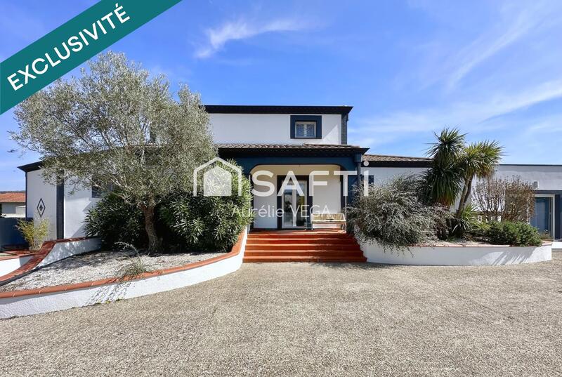 Maison - 194 m² - 9 pièces