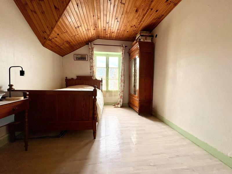 Maison - 146 m² - 6 pièces