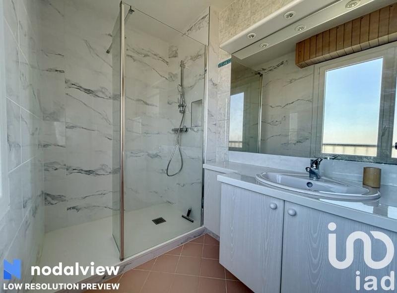 Appartement - 100 m² - 4 pièces