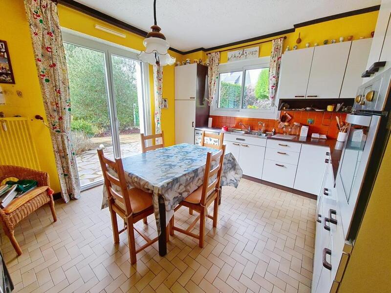 Maison - 137 m² - 6 pièces