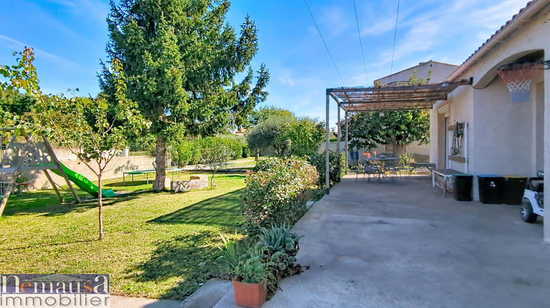 Maison - 99 m² - 4 pièces