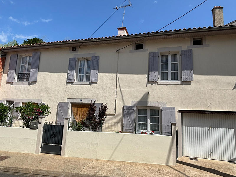 Maison - 107 m² - 5 pièces