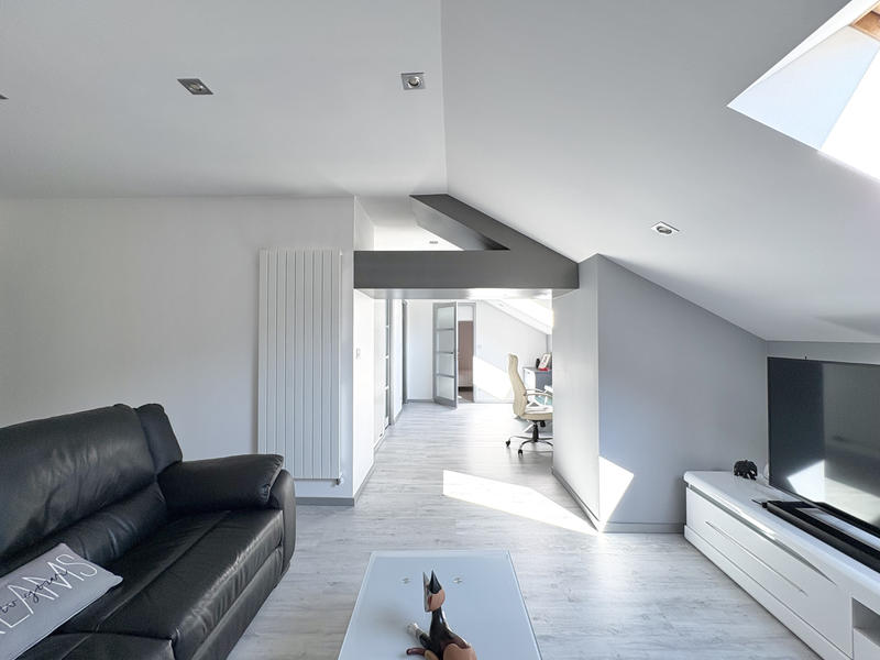 Maison - 438 m² - 14 pièces