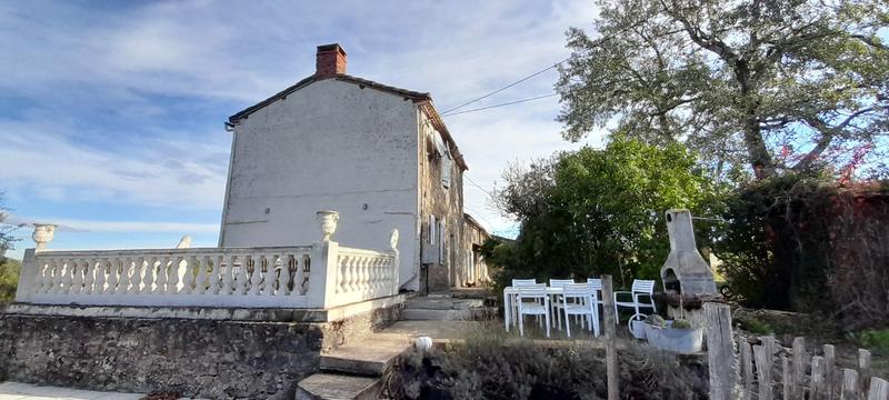 Maison - 284 m² - 8 pièces