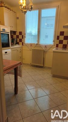 Maison - 82 m² - 4 pièces