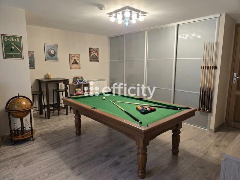 Maison - 140 m² - 4 pièces