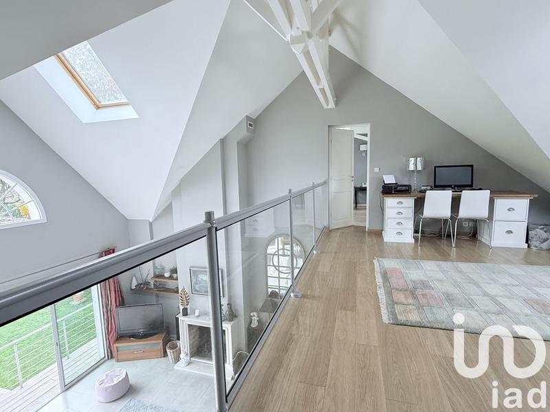 Maison de maîtres - 225 m² - 9 pièces