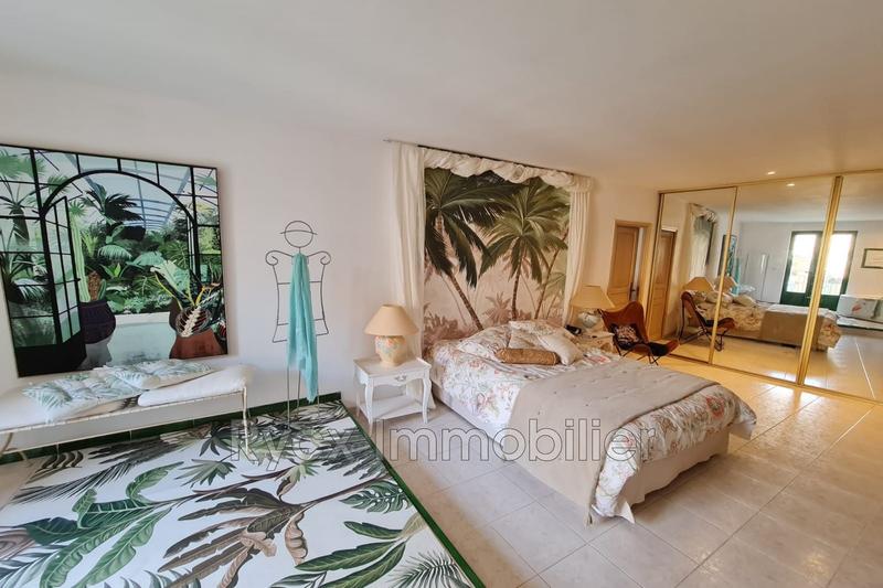 Maison de ville - 380 m² - 9 pièces