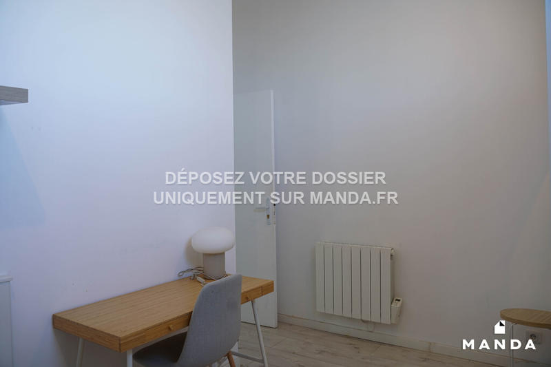 Chambre - 9 m² - 4 pièces