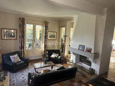 Maison d'architecte - 224 m² - 7 pièces