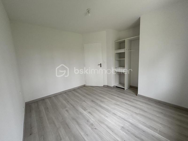 Pavillon - 93 m² - 5 pièces