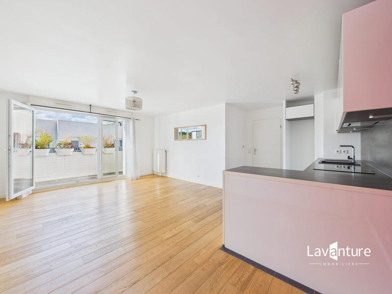 Appartement - 96 m² - 5 pièces