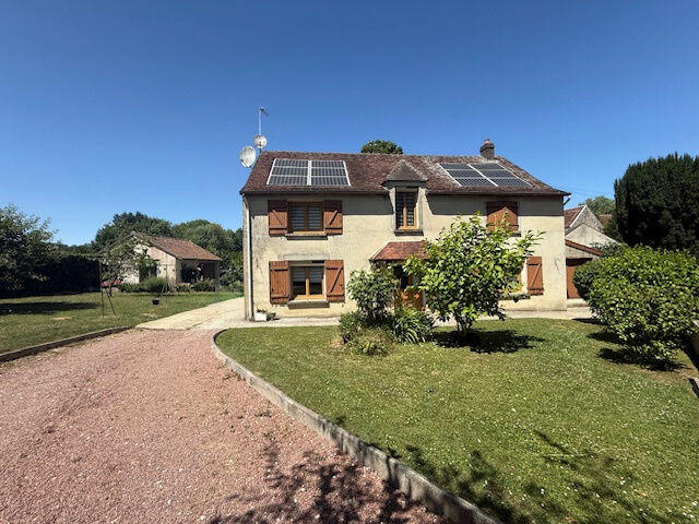 Maison - 135 m² - 7 pièces