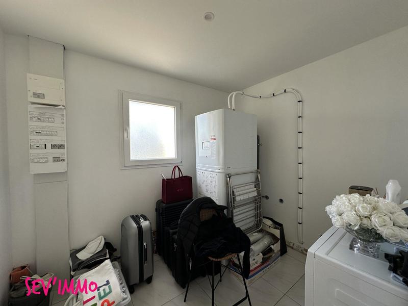 Maison - 102 m² - 4 pièces