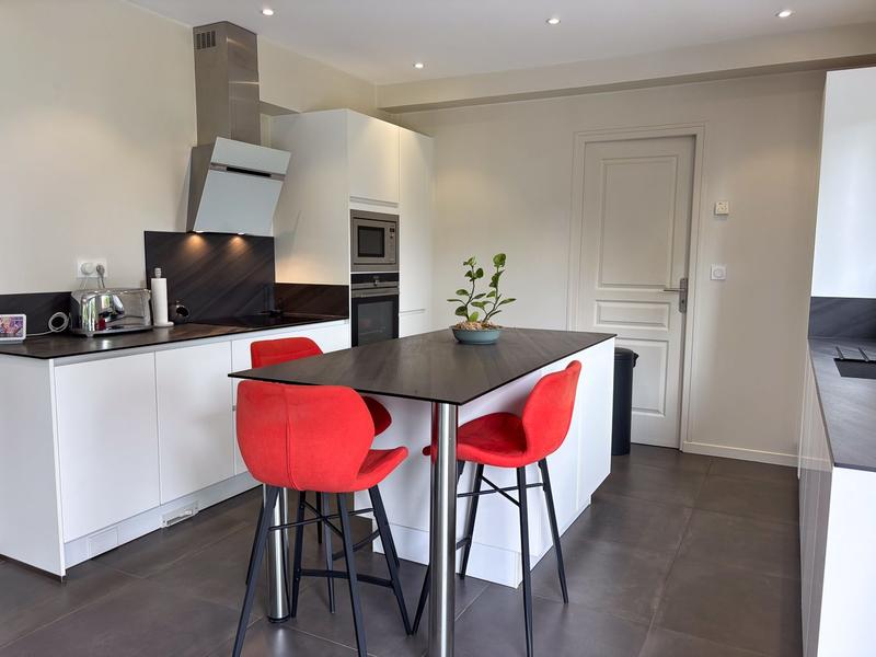 Maison contemporaine - 200 m² - 6 pièces