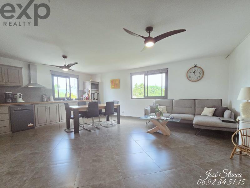 Villa - 250 m² - 10 pièces