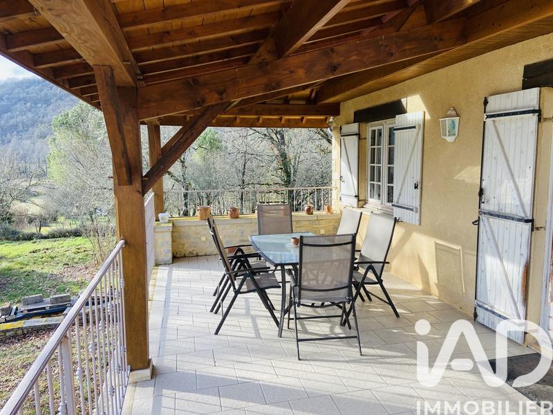Maison - 146 m² - 6 pièces