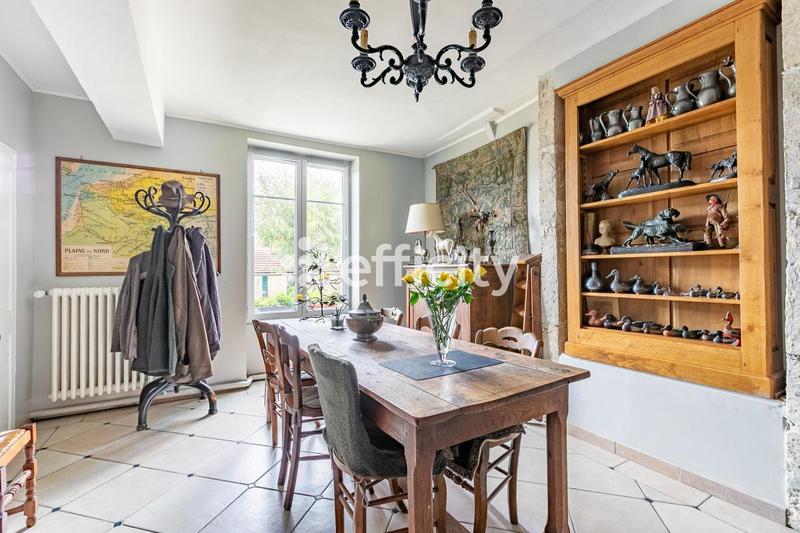 Maison - 165 m² - 7 pièces