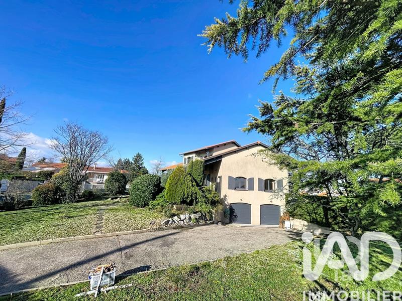 Maison de maîtres - 210 m² - 7 pièces