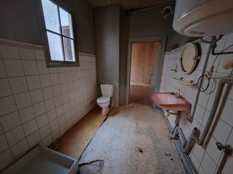 Immeuble - 163 m² - 2 pièces