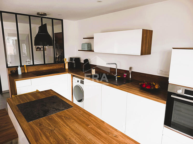 Appartement - 97 m² - 4 pièces