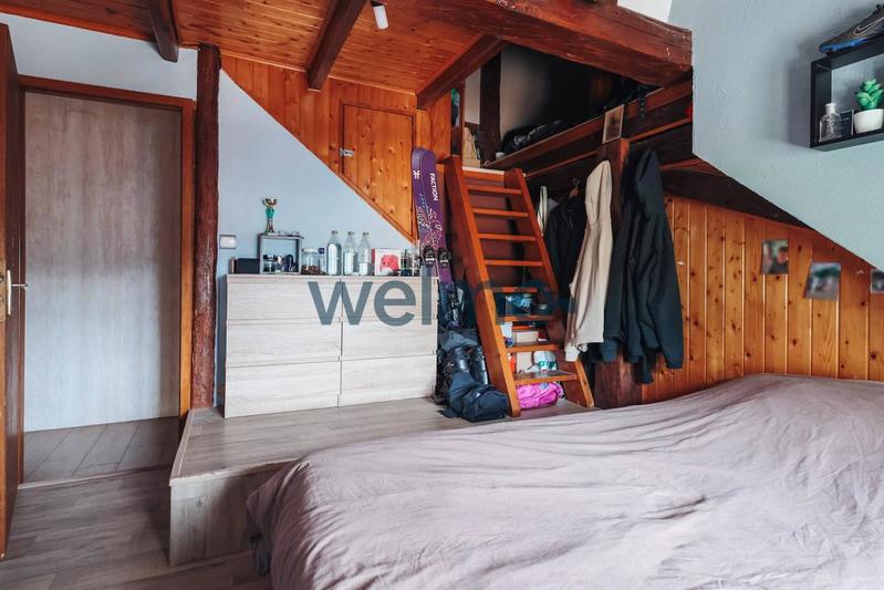 Maison - 162 m² - 8 pièces