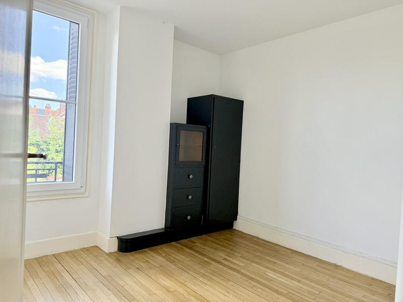 Appartement - 97 m² - 4 pièces