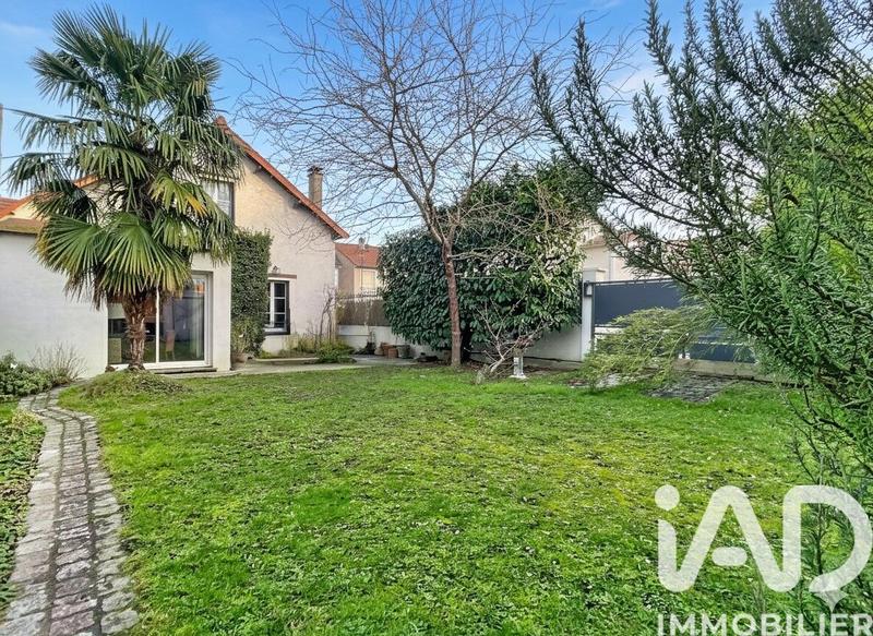 Maison - 101 m² - 5 pièces