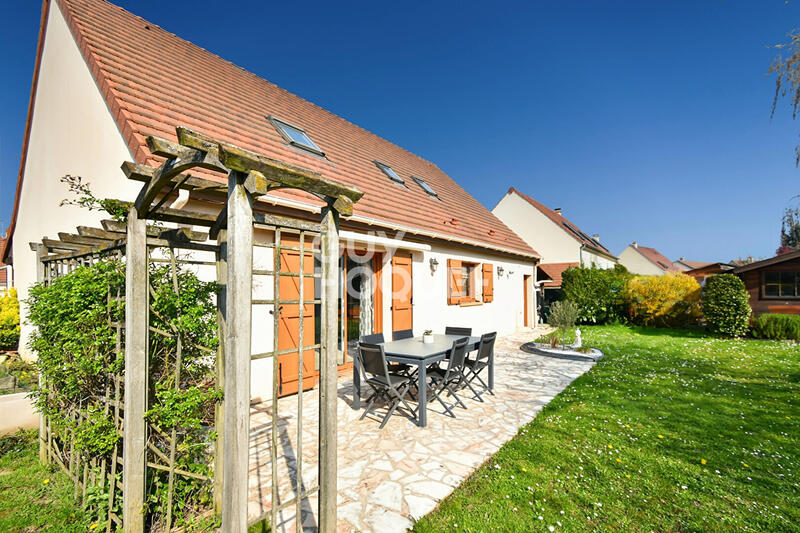 Maison - 120 m² - 6 pièces