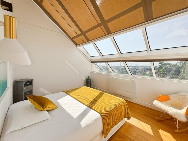 Appartement - 187 m² - 5 pièces