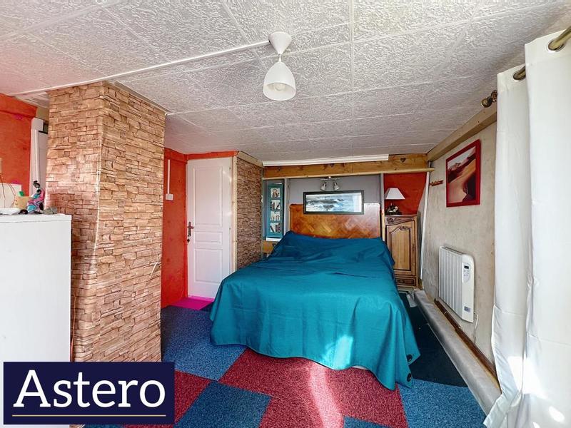 Maison - 121 m² - 7 pièces