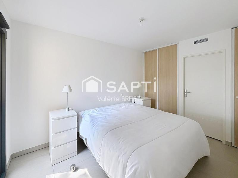 Appartement - 100 m² - 4 pièces