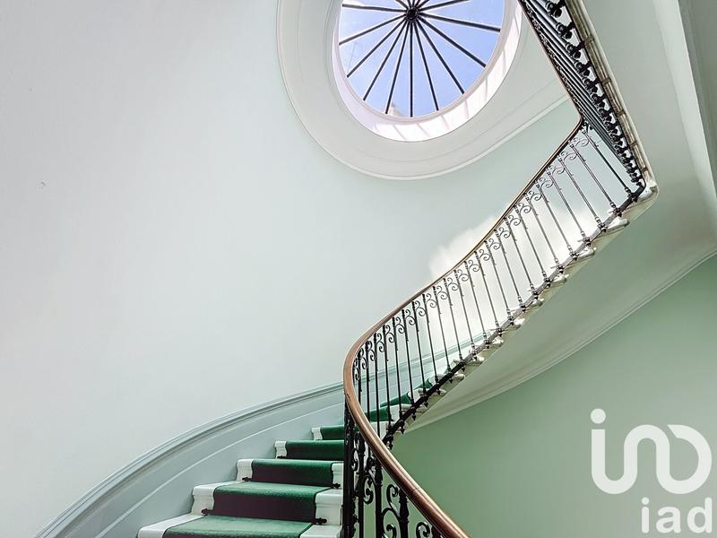 Appartement - 158 m² - 5 pièces