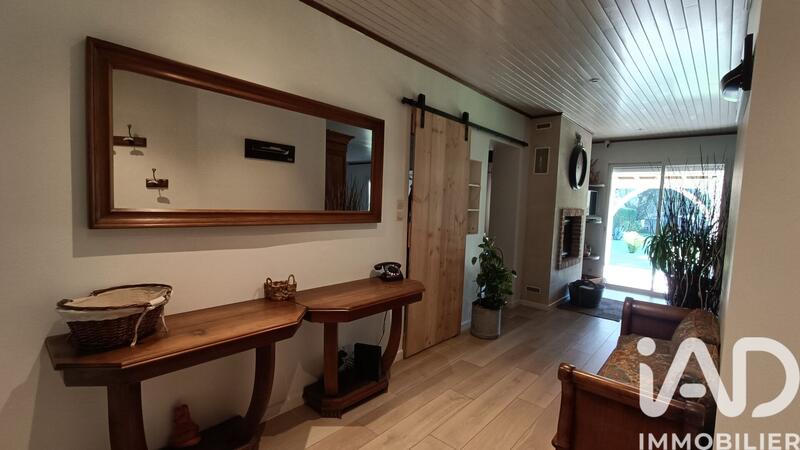 Maison - 152 m² - 6 pièces