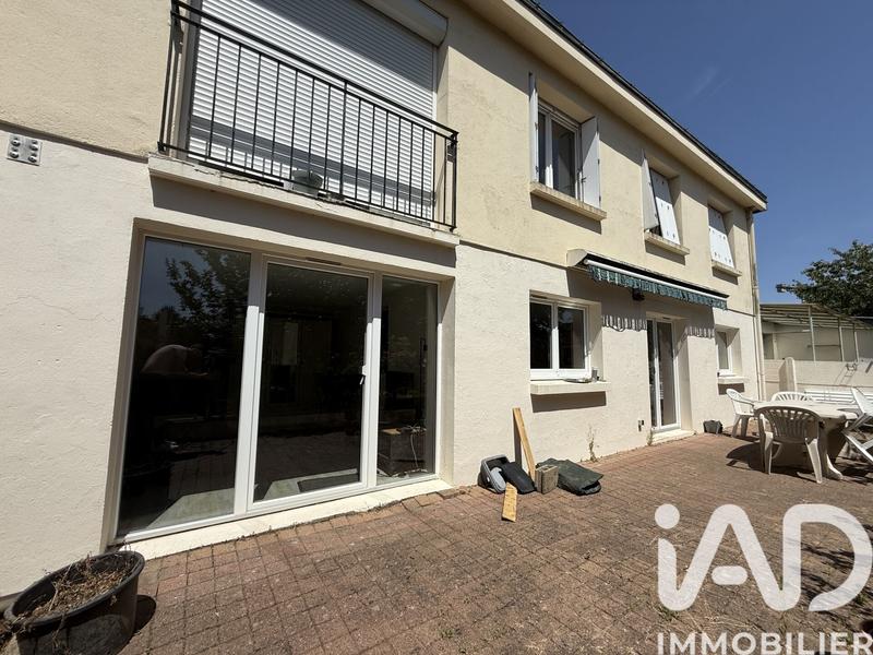Maison - 174 m² - 7 pièces