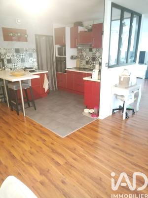 Appartement - 95 m² - 4 pièces