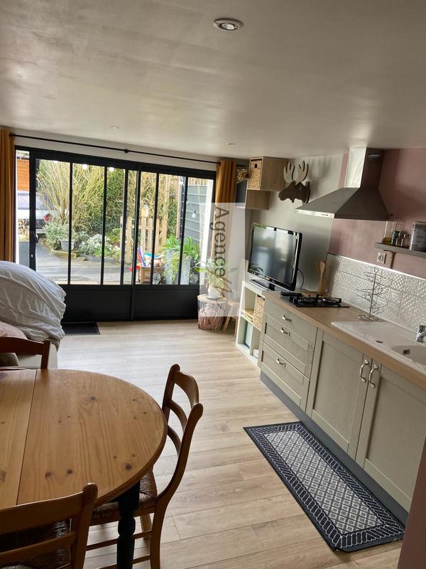 Maison traditionnelle - 140 m² - 5 pièces