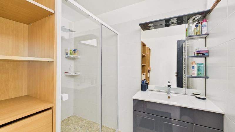 Maison - 185 m² - 6 pièces