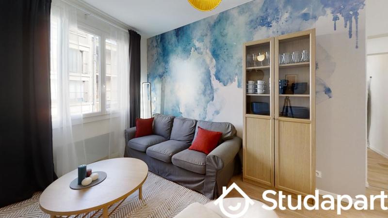 Chambre - 13 m² - 1 pièce