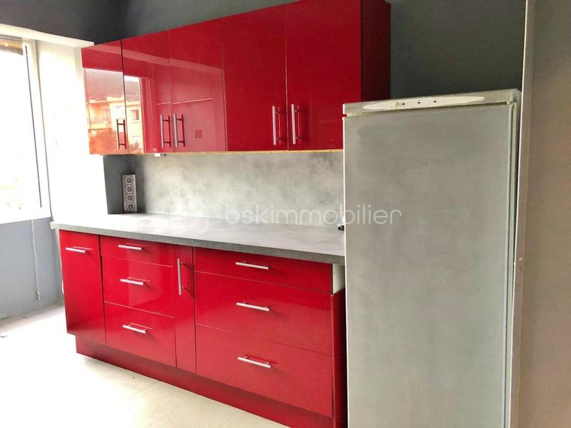 Appartement - 60 m² - 3 pièces