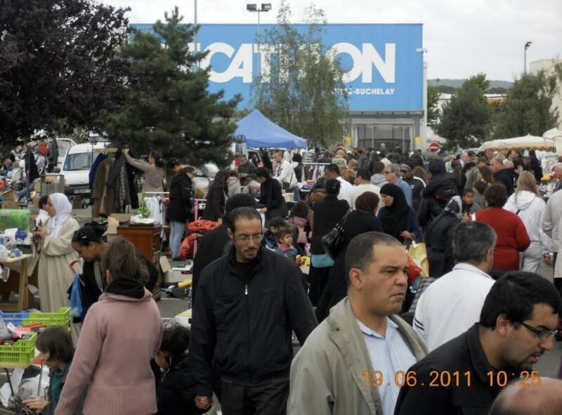 Brocante - vide-grenier