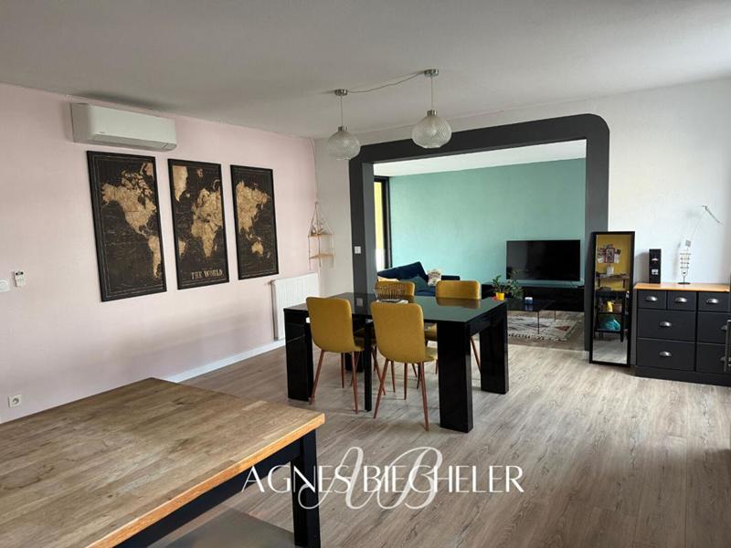 Appartement - 95 m² - 3 pièces