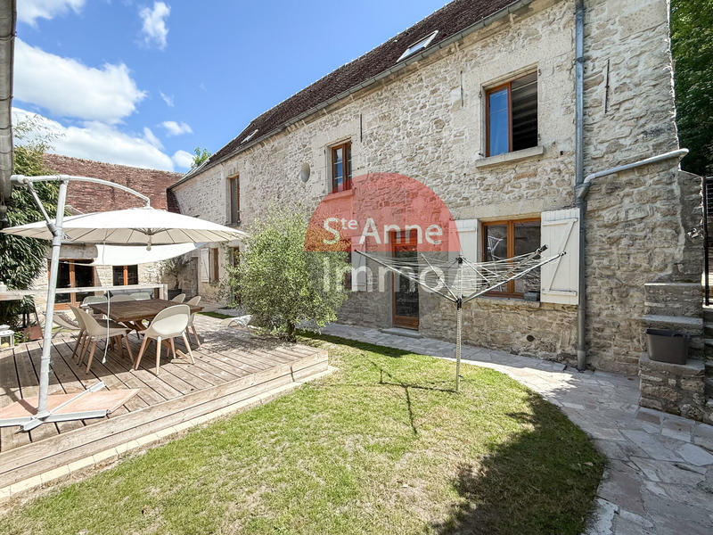 Maison - 177 m² - 7 pièces