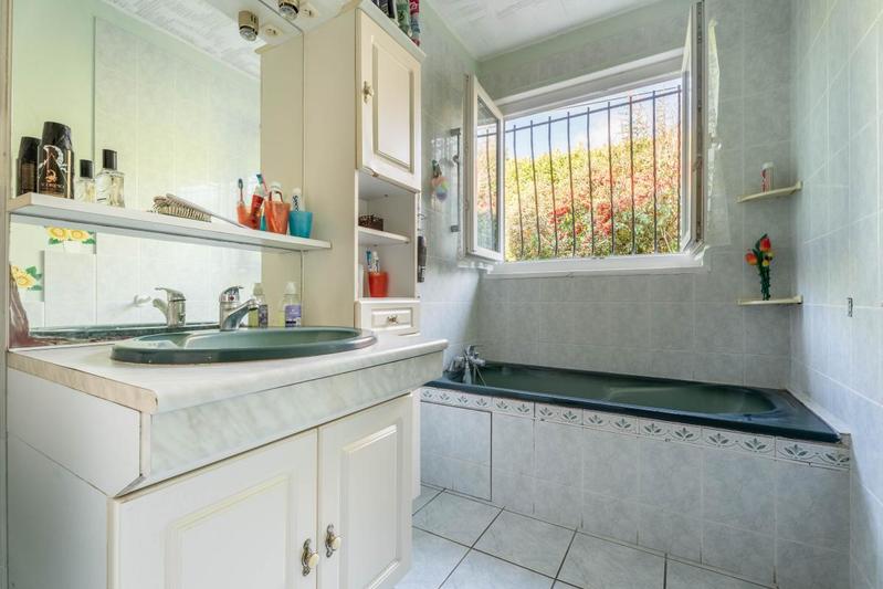 Villa - 80 m² - 4 pièces