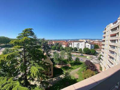 Appartement - 130 m² - 6 pièces