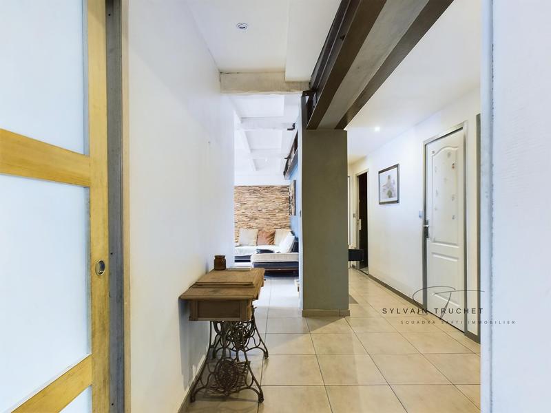 Appartement - 89 m² - 4 pièces